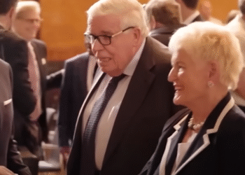 Familie Mack Vermögen enthüllt: So wurden aus Achterbahnen Millionen 5 Familie Mack Vermögen