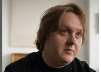 Lewis Capaldi-Krankheit, Die schockierende Wahrheit, die die Fans nie erfuhren 5 Lewis Capaldi